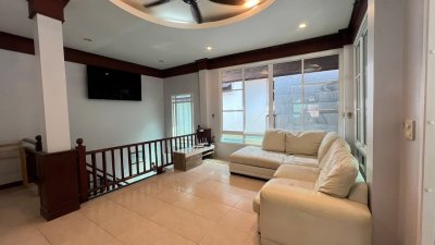 8R0645 This house for rent 4 bedroom 4 bathroom 80,000/month at chalong