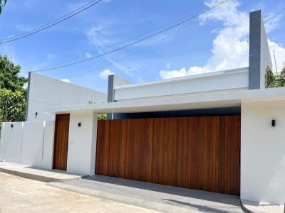 8R0646 Pool villa for rent 3 bedroom 3 bathroom 125,000/month at chalong