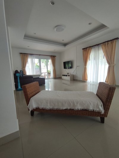 8R0659 Pool villa for rent 3 bedroom 4 bathroom 75,000/month at chalong