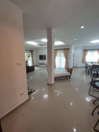 8R0659 Pool villa for rent 3 bedroom 4 bathroom 75,000/month at chalong