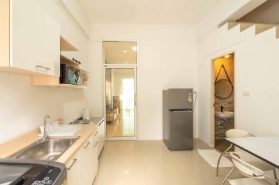 8R0663 ให้เช่าบ้านแฝดสองชั้น 2ห้องนอน 3ห้องน้ำ ราคา 32,000/เดือน โซนฉลอง