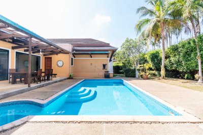 8R0675 ให้เช่า pool villa 4 ห้องนอน 4 ห้องน้ำ ราคา 120,000/เดือน โซนฉลอง