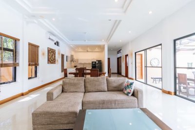 8R0675 ให้เช่า pool villa 4 ห้องนอน 4 ห้องน้ำ ราคา 120,000/เดือน โซนฉลอง