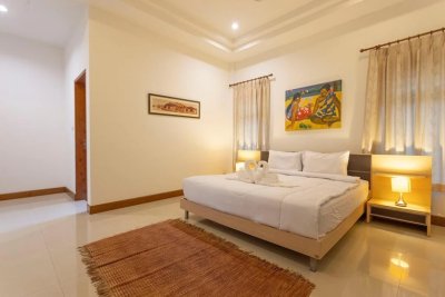 8R0675 Pool villa for rent 4 bedroom 4 bathroom 100,000/month at chalong