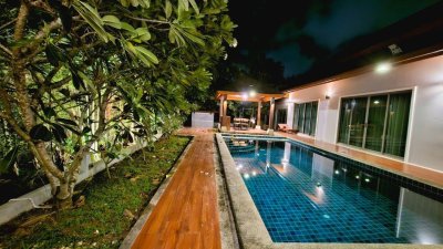 8R0679 ให้เช่า pool villa 4 ห้องนอน 3 ห้องน้ำ ราคา 100,000/เดือน โซนฉลอง