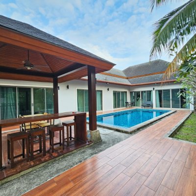 8R0679 ให้เช่า pool villa 4 ห้องนอน 3 ห้องน้ำ ราคา 100,000/เดือน โซนฉลอง
