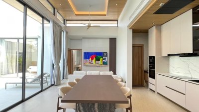 8R0680 ให้เช่า pool villa 3 ห้องนอน 4 ห้องน้ำ ราคา 140,000/เดือน โซนฉลอง