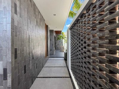 8R0686 ให้เช่า pool villa 3 ห้องนอน 3 ห้องน้ำ ราคา 120,000/เดือน โซนฉลอง