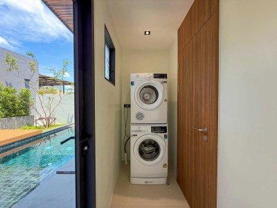 8R0686 ให้เช่า pool villa 3 ห้องนอน 3 ห้องน้ำ ราคา 120,000/เดือน โซนฉลอง