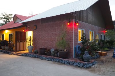 8R0687 This house for rent 2 bedroom 1 bathroom 85,000/month at chalong