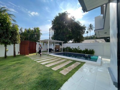 8R0689 Pool villa for rent 3 bedroom 3 bathroom 125,000/month at chalong