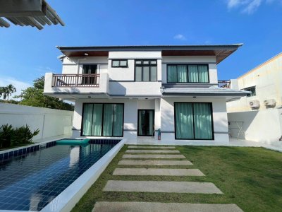 8R0689 Pool villa for rent 3 bedroom 3 bathroom 125,000/month at chalong