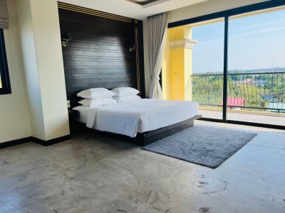 8R0697 อพาร์ทเม้นท์ 3 ห้องนอน 2 ห้องน้ำ ให้เช่าเดือนละ 95,000 บาท โซนฉลอง 8R0697 อพาร์ทเม้นท์ 3 ห้องนอน 2 ห้องน้ำ ให้เช่าเดือนละ 95,000 บาท โซนฉลอง