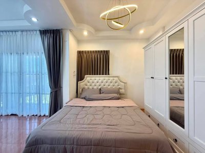 8R0728 Pool villa for rent 4 bedroom 2 bathroom 65,000/month at chalong