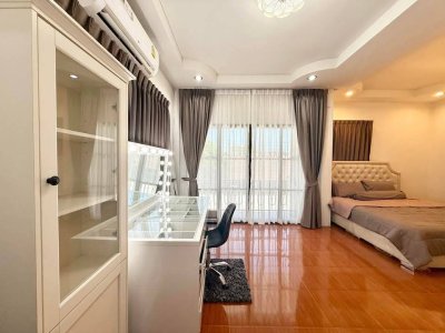 8R0728 Pool villa for rent 4 bedroom 2 bathroom 65,000/month at chalong