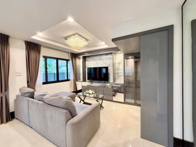 8R0728 Pool villa for rent 4 bedroom 2 bathroom 65,000/month at chalong