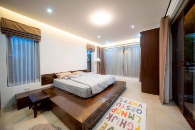 8R0730 Pool villa for rent 3 bedroom 3 bathroom 120,000/month at chalong