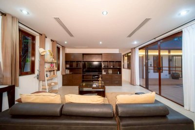 8R0730 Pool villa for rent 3 bedroom 3 bathroom 120,000/month at chalong