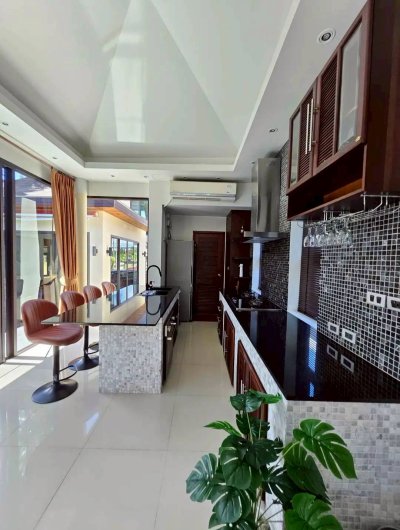 8R0731 Pool villa for rent 4 bedroom 4 bathroom 120,000/month at chalong