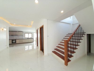 8R0732 ให้เช่า pool villa 4 ห้องนอน 4 ห้องน้ำ ราคา 100,000/เดือน โซนฉลอง