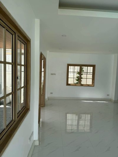 8R0732 ให้เช่า pool villa 4 ห้องนอน 4 ห้องน้ำ ราคา 100,000/เดือน โซนฉลอง