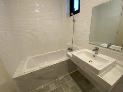 8R0734 ให้เช่า pool villa 3 ห้องนอน 3 ห้องน้ำ ราคา 58,000/เดือน โซนฉลอง