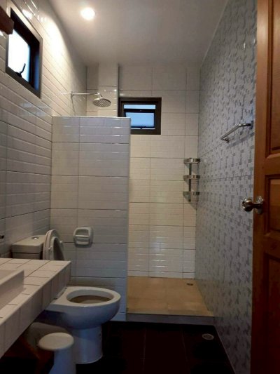 8R0738 ให้เช่า pool villa 2 ห้องนอน 2 ห้องน้ำ ราคา 45,000/เดือน โซนฉลอง