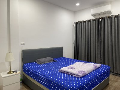8R0739 ให้เช่าบ้านแฝดสองชั้น 3 ห้องนอน 2 ห้องน้ำ ราคา 32,000/เดือน โซนฉลอง