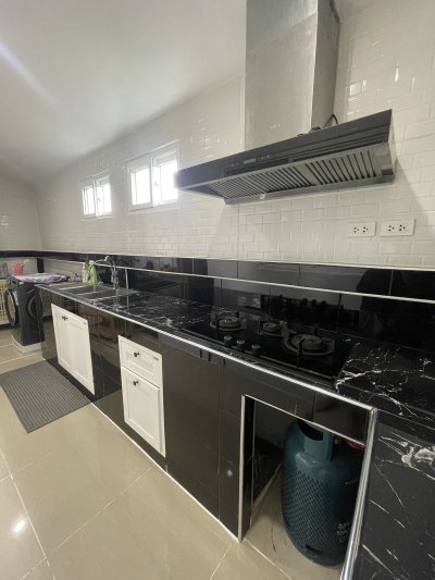 8R0739 ให้เช่าบ้านแฝดสองชั้น 3 ห้องนอน 2 ห้องน้ำ ราคา 30,000/เดือน โซนฉลอง