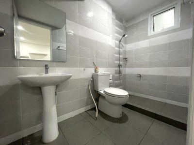 8R0739 ให้เช่าบ้านแฝดสองชั้น 3 ห้องนอน 2 ห้องน้ำ ราคา 30,000/เดือน โซนฉลอง