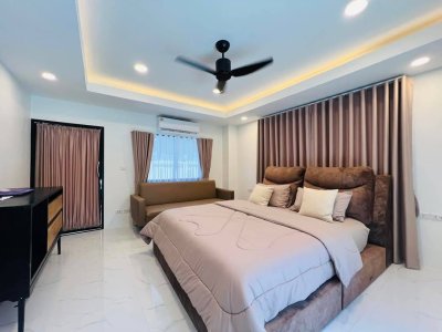 8R0745 ให้เช่า pool villa 4 ห้องนอน 4 ห้องน้ำ ราคา 120,000/เดือน โซนฉลอง