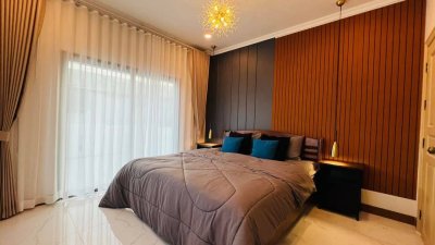 8R0745 ให้เช่า pool villa 4 ห้องนอน 4 ห้องน้ำ ราคา 120,000/เดือน โซนฉลอง