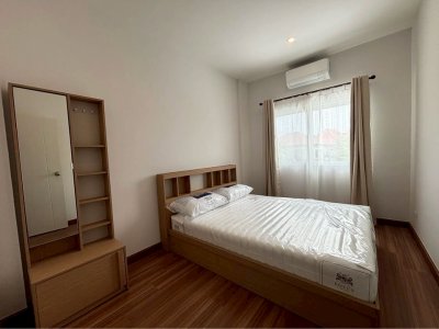 8R0746 ให้เช่าบ้านแฝดชั้นเดียว 3 ห้องนอน 2 ห้องน้ำ ราคา 55,000/เดือน โซนฉลอง