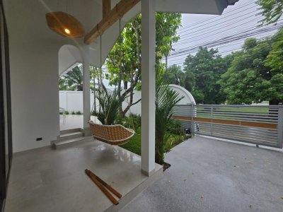 8R0753 Pool villa for rent 3 bedroom 3 bathroom 110,000/month at chalong