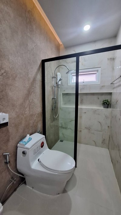 8R0754 This house for rent 2 bedroom 2 bathroom 35,000/month at chalong