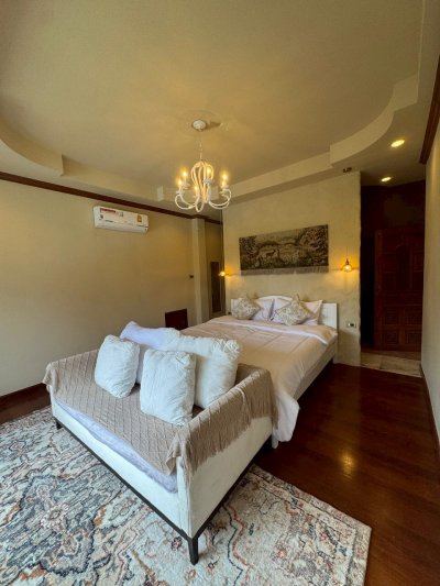 8R0755 ให้เช่า pool villa 5 ห้องนอน 6 ห้องน้ำ ราคา 290,000/เดือน โซนฉลอง