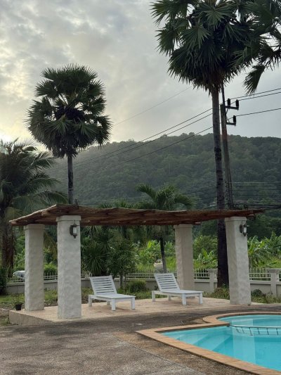 8R0755 ให้เช่า pool villa 5 ห้องนอน 6 ห้องน้ำ ราคา 290,000/เดือน โซนฉลอง