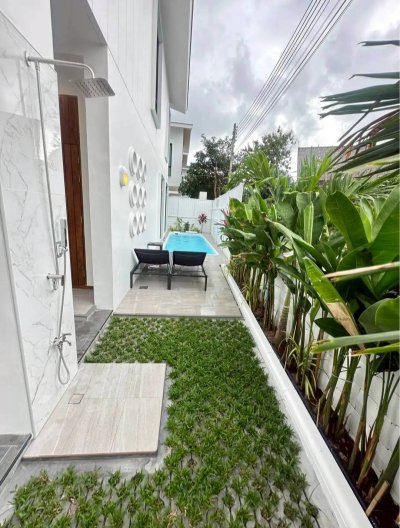 8R0757 ให้เช่า pool villa 3 ห้องนอน 3 ห้องน้ำ ราคา 75,000/เดือน โซนฉลอง