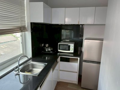 8R0769 คอนโดมิเนียม 1 ห้องนอน 1 ห้องน้ำ ให้เช่าเดือนละ 13,000 บาท โซนฉลอง