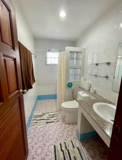 8R0775 ให้เช่าบ้านเดี่ยวชั้นเดียว 3 ห้องนอน 2 ห้องน้ำ ราคา 55,000/เดือน โซนฉลอง 8R0775 ให้เช่าบ้านเดี่ยวชั้นเดียว 3 ห้องนอน 2 ห้องน้ำ ราคา 55,000/เดือน โซนฉลอง