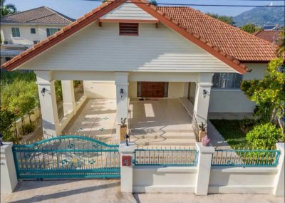 8R0775 ให้เช่าบ้านเดี่ยวชั้นเดียว 3 ห้องนอน 2 ห้องน้ำ ราคา 55,000/เดือน โซนฉลอง 8R0775 ให้เช่าบ้านเดี่ยวชั้นเดียว 3 ห้องนอน 2 ห้องน้ำ ราคา 55,000/เดือน โซนฉลอง