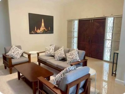 8R0775 ให้เช่าบ้านเดี่ยวชั้นเดียว 3 ห้องนอน 2 ห้องน้ำ ราคา 55,000/เดือน โซนฉลอง 8R0775 ให้เช่าบ้านเดี่ยวชั้นเดียว 3 ห้องนอน 2 ห้องน้ำ ราคา 55,000/เดือน โซนฉลอง