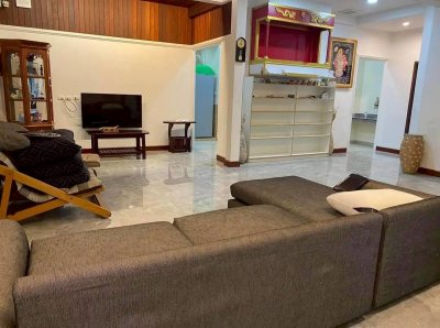 8R0778 This house for rent 4 bedroom 5 bathroom 50,000/month at chalong