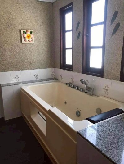 8R0778 This house for rent 4 bedroom 5 bathroom 50,000/month at chalong
