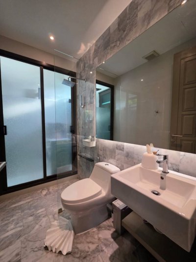 8R0783 ให้เช่า pool villa 2 ห้องนอน 2 ห้องน้ำ ราคา 67,000/เดือน โซนฉลอง