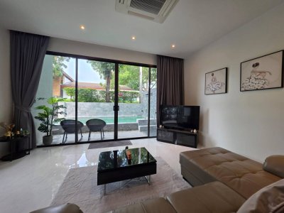 8R0783 ให้เช่า pool villa 2 ห้องนอน 2 ห้องน้ำ ราคา 67,000/เดือน โซนฉลอง