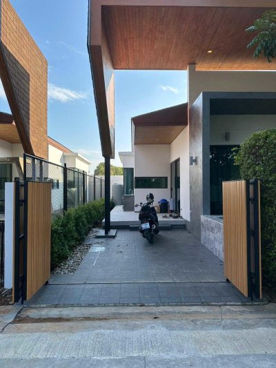 8R0783 ให้เช่า pool villa 2 ห้องนอน 2 ห้องน้ำ ราคา 67,000/เดือน โซนฉลอง