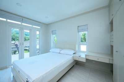 8R0784 ให้เช่าบ้านเดี่ยวสองชั้น 3 ห้องนอน 3 ห้องน้ำ ราคา 70,000/เดือน โซนฉลอง