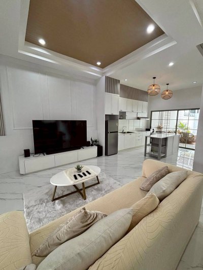 8R0788 ให้เช่า pool villa 3 ห้องนอน 2 ห้องน้ำ ราคา 73,000/เดือน โซนฉลอง 8R0788 ให้เช่า pool villa 3 ห้องนอน 2 ห้องน้ำ ราคา 73,000/เดือน โซนฉลอง