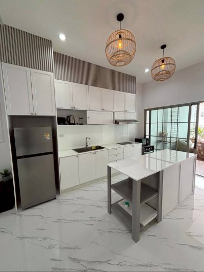 8R0788 ให้เช่า pool villa 3 ห้องนอน 2 ห้องน้ำ ราคา 73,000/เดือน โซนฉลอง